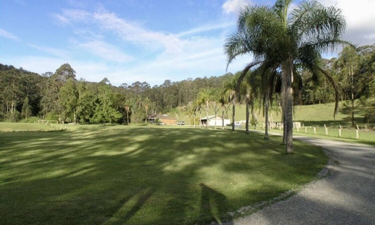 Boolambayte House | OCT Forest lodge retreat homestead 20 people