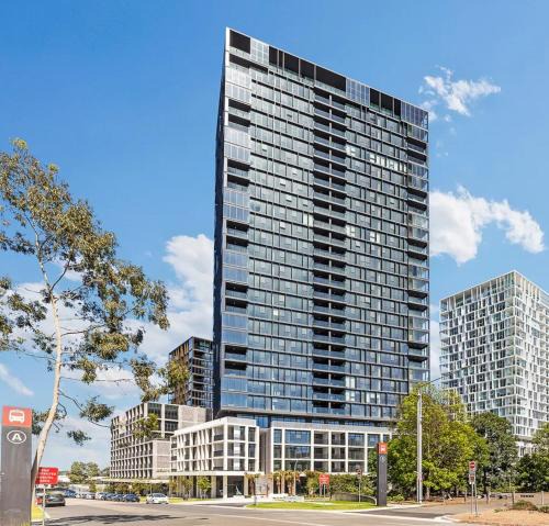 Lidcombe Apartment | Olympic Park 2BR Accor stadium Pool & Gym