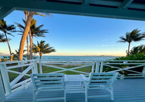 Bowen House | On the Beach, Seaview's, Bowen Beach House