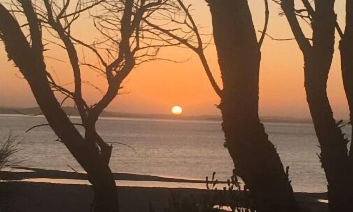 Lake Wangary House | Opposite National park & 70 mtrs to Long Beach