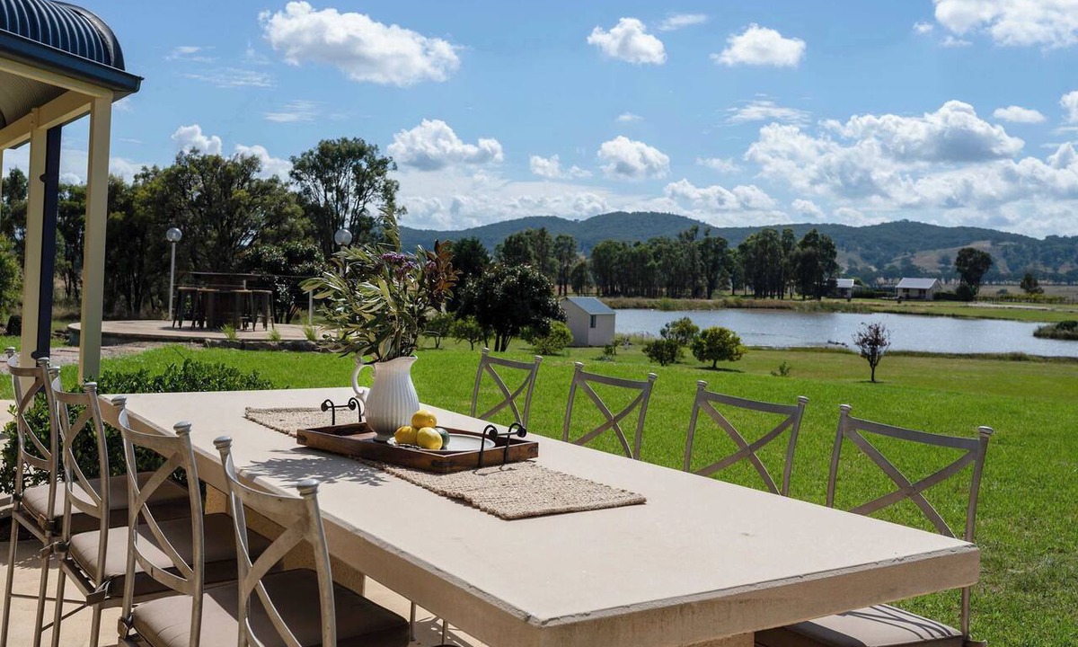 Erudgere House | Orana Grove - Luxury Mudgee Vineyard Retreat - 8 guests