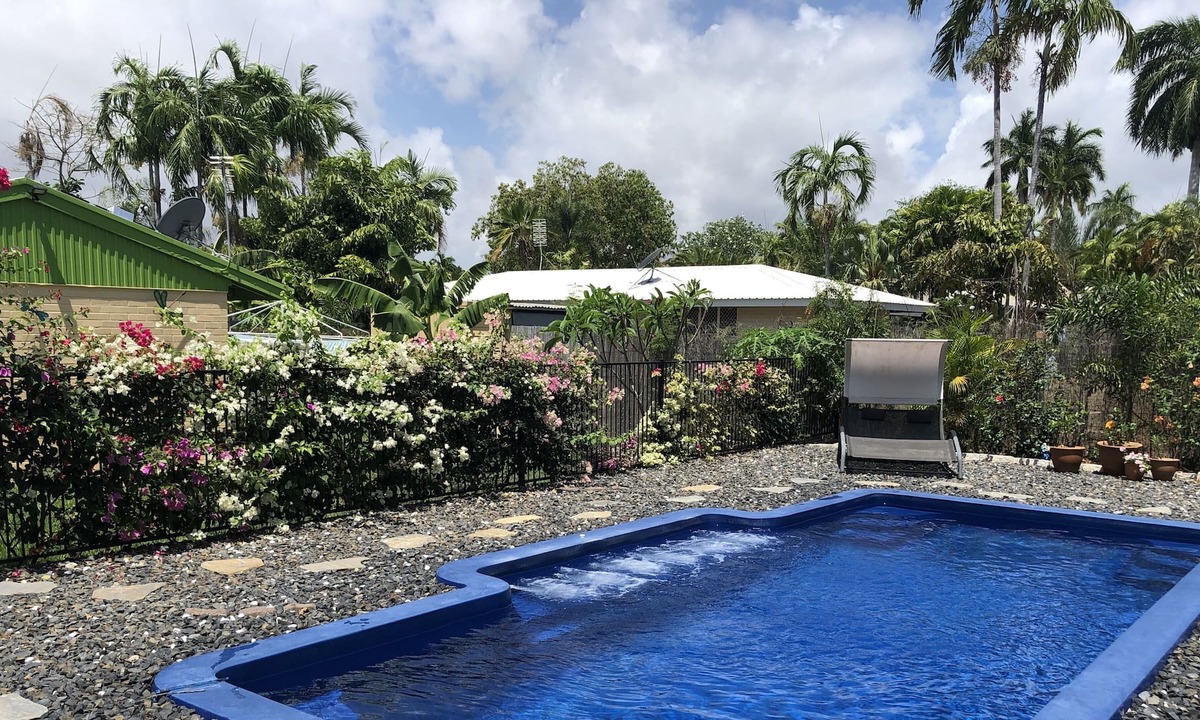 Millner House | Paradise island