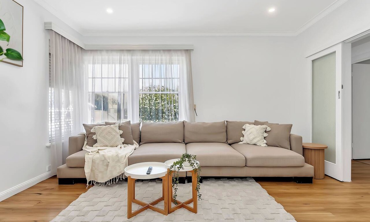 Paradise House | Paradise Living - Quiet Stay near Shops and City Links