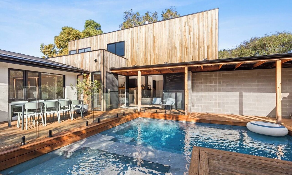 Barwon Heads House | Peaceful Coastal With Pool