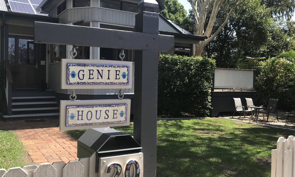 Byron Bay House | Pet-Friendly Byron Bay | Walk to Town & Beach
