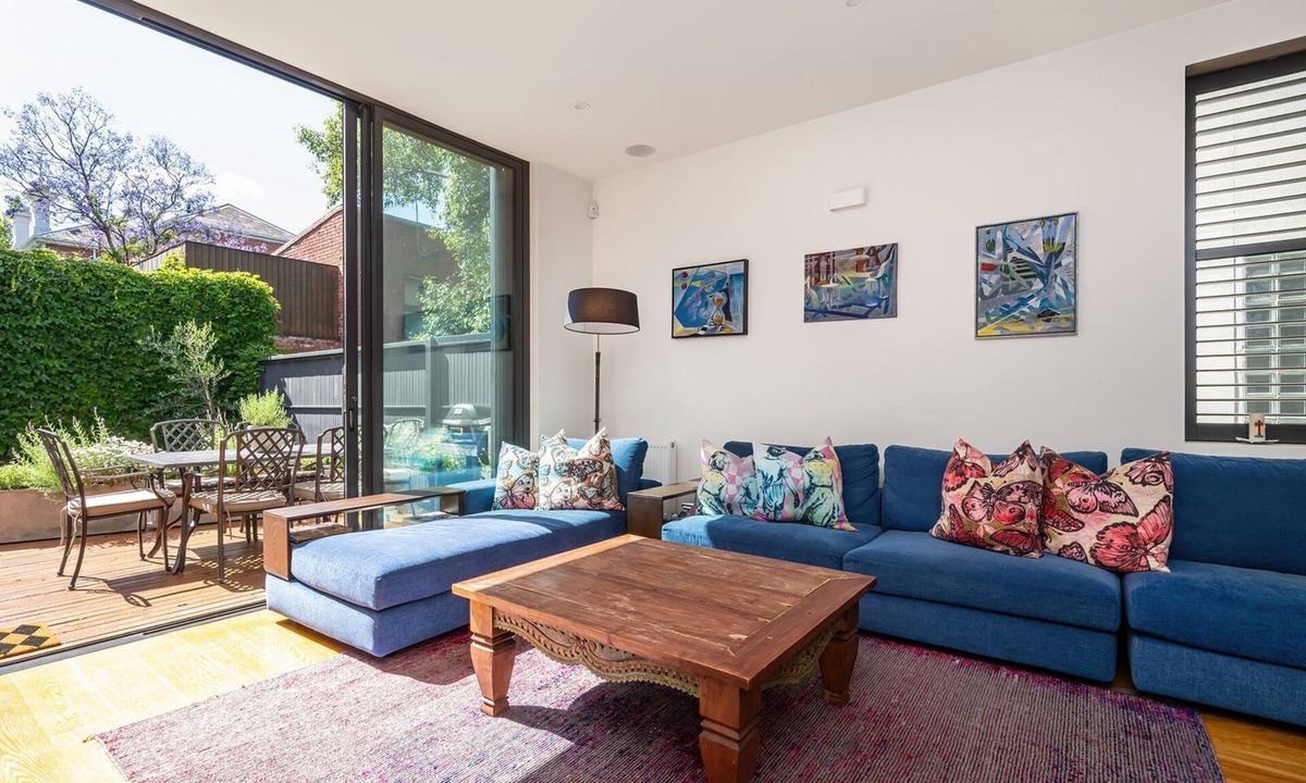 South Yarra House | Pet Friendly - South Yarra Sanctuary