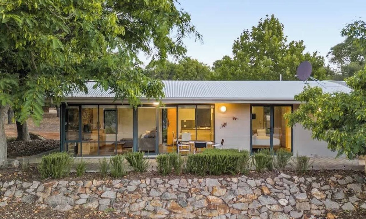 Yallingup Cabin | Petra Olive 2