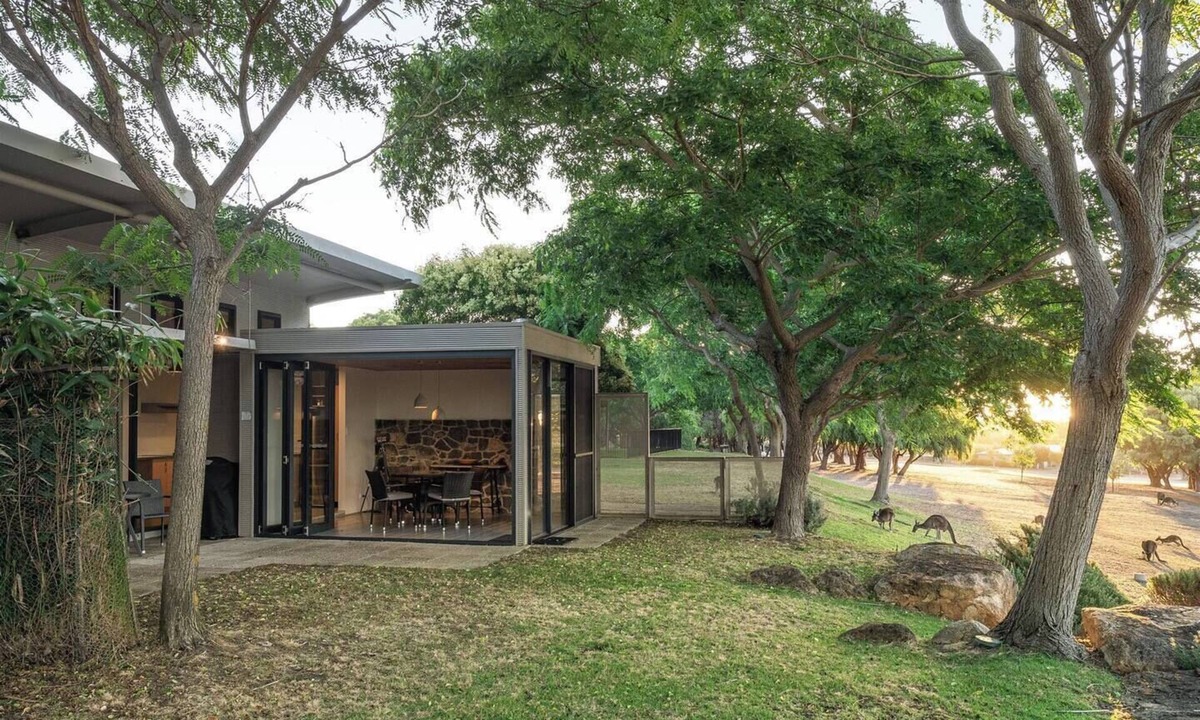 Yallingup Cabin | Petra Olive 4 - One Bedroom Apartment, Sleeps 2