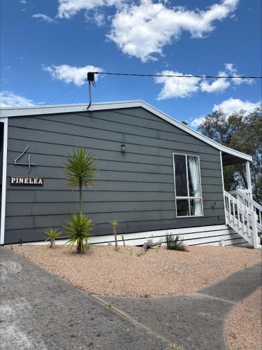 Loch Sport House | Pine Lea Lodge - Wi-Fi and Pet Friendly