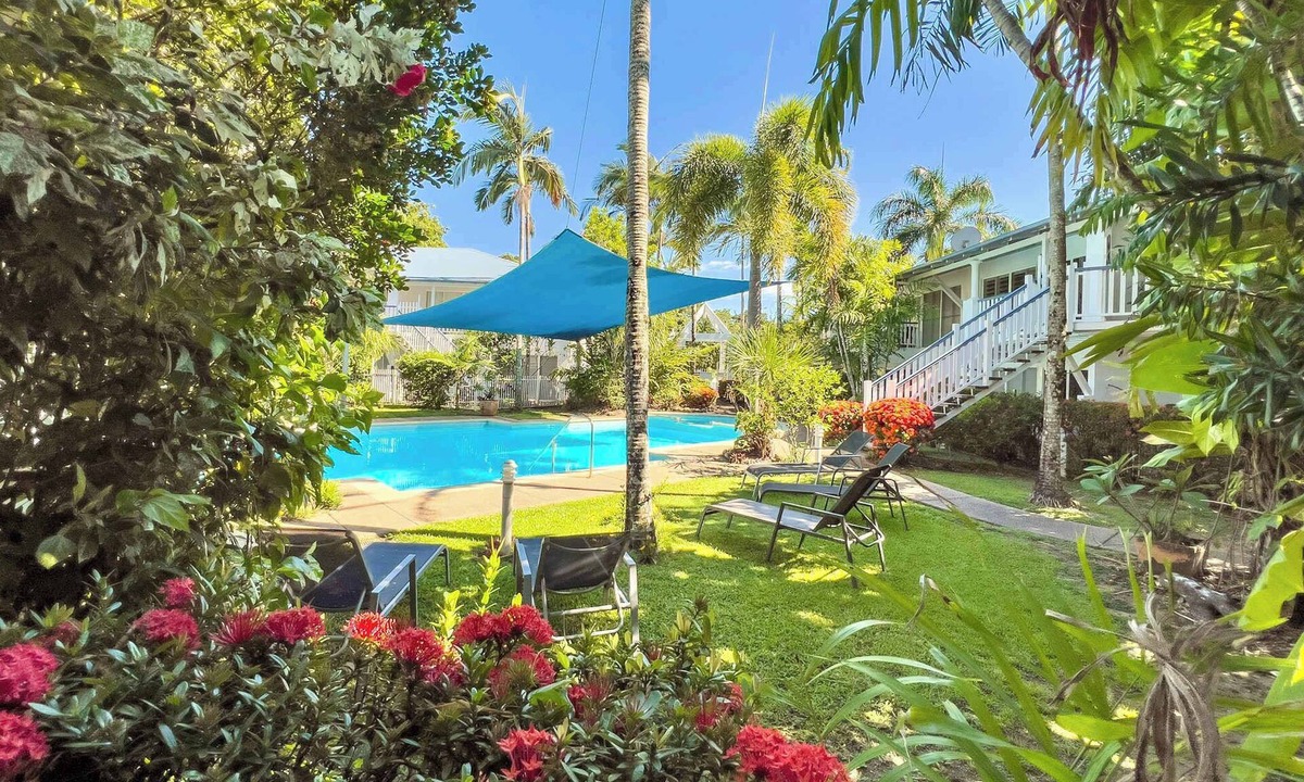 Jubilee Pocket Apartment | Poolside Whitsundays apartment at Mango House