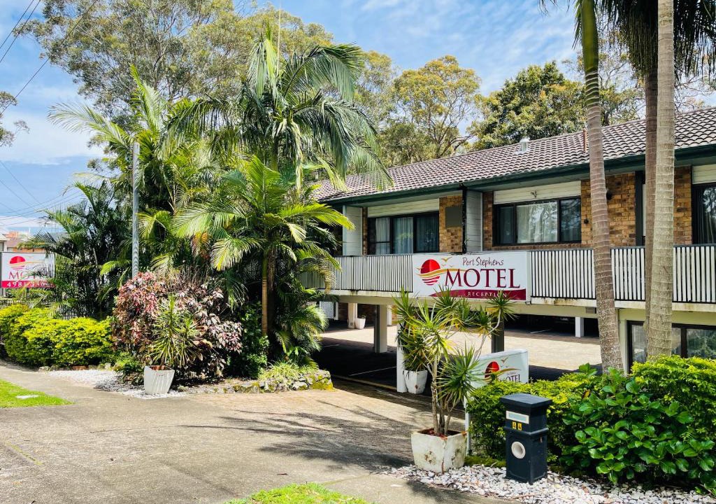 Nelson Bay Hotel | Port Stephens Motel