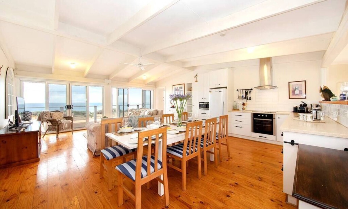 Port Willunga House | PORT WILLUNGA DREAMING a beach front experience