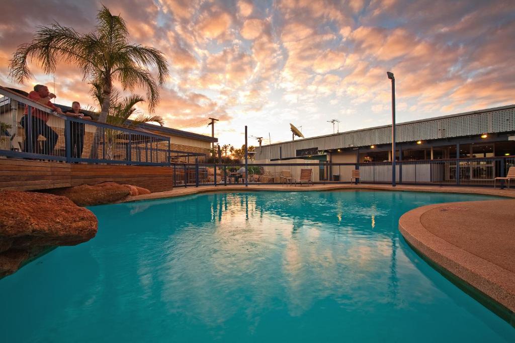 Exmouth Hotel | Potshot Hotel Resort