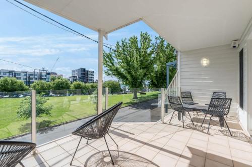 Geelong House | Premium Waterfront Stay in the heart of Geelong