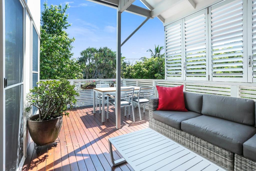 Noosaville Apartment | Privacy by the river, Noosaville