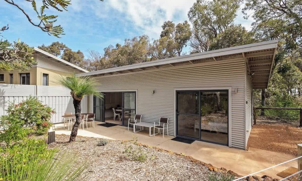 Yallingup Apartment | Private One-Bedroom Studio Nestled in Bushland