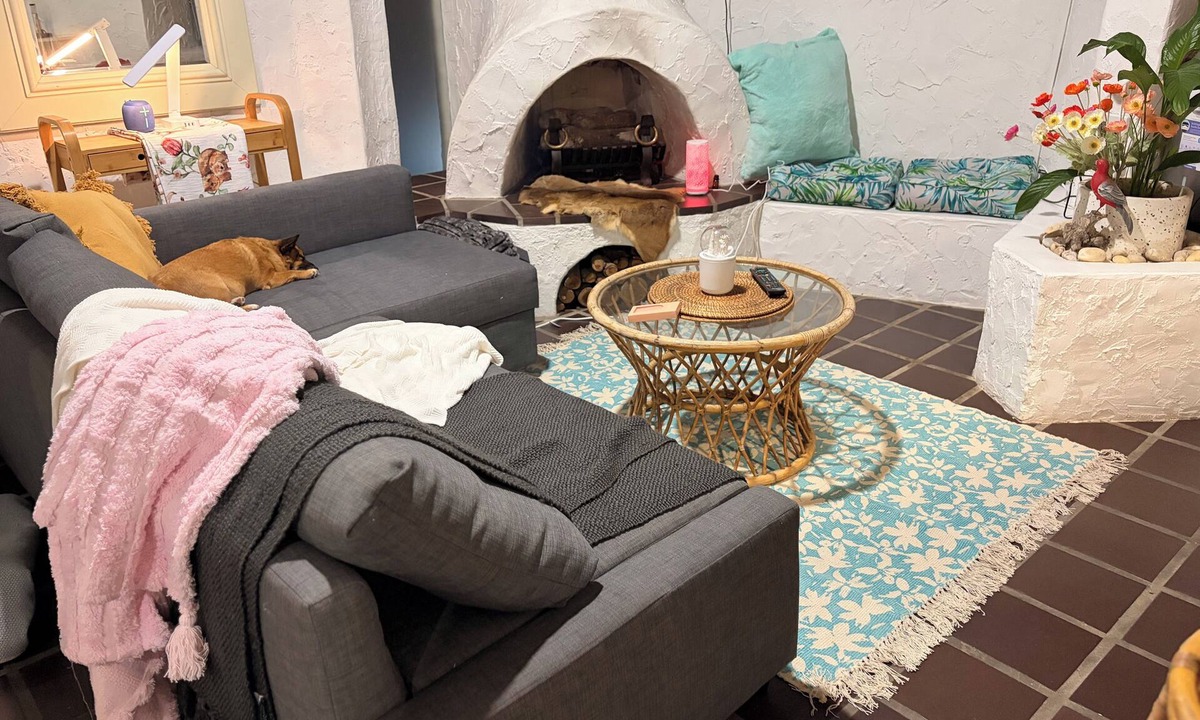 Earlwood Villa | PRIVATE VILLA, with PRIVATE POOL Perfect for couples & also pet friendly