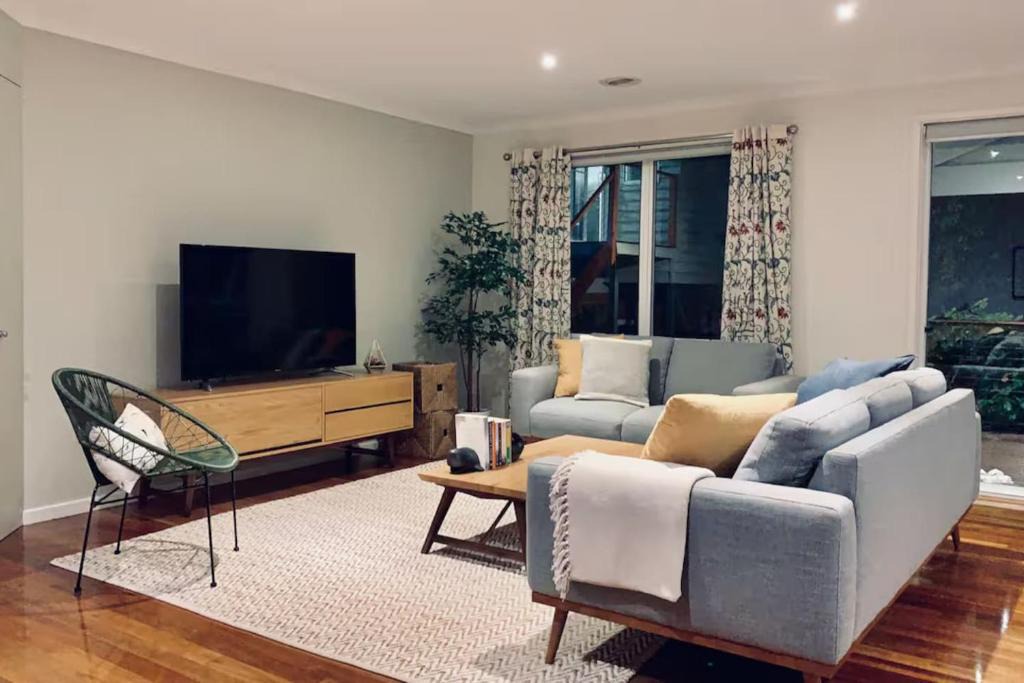Wheelers Hill House | Puddings Home Wheelers Hill