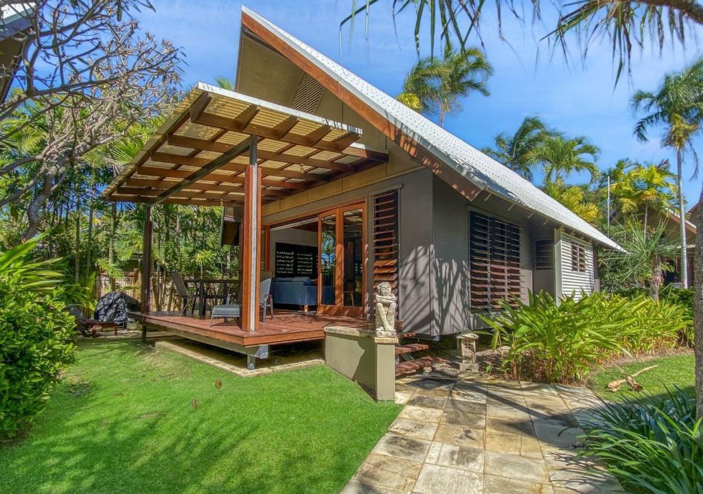 Nelly Bay Villa | Pure Magnetic Villa 4