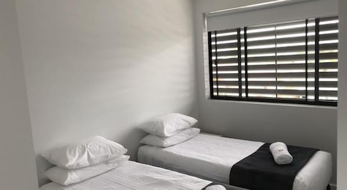 Carrington Apartment | Quattro On Young