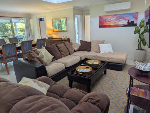 Port Macquarie Villa | Rainforest Cottage