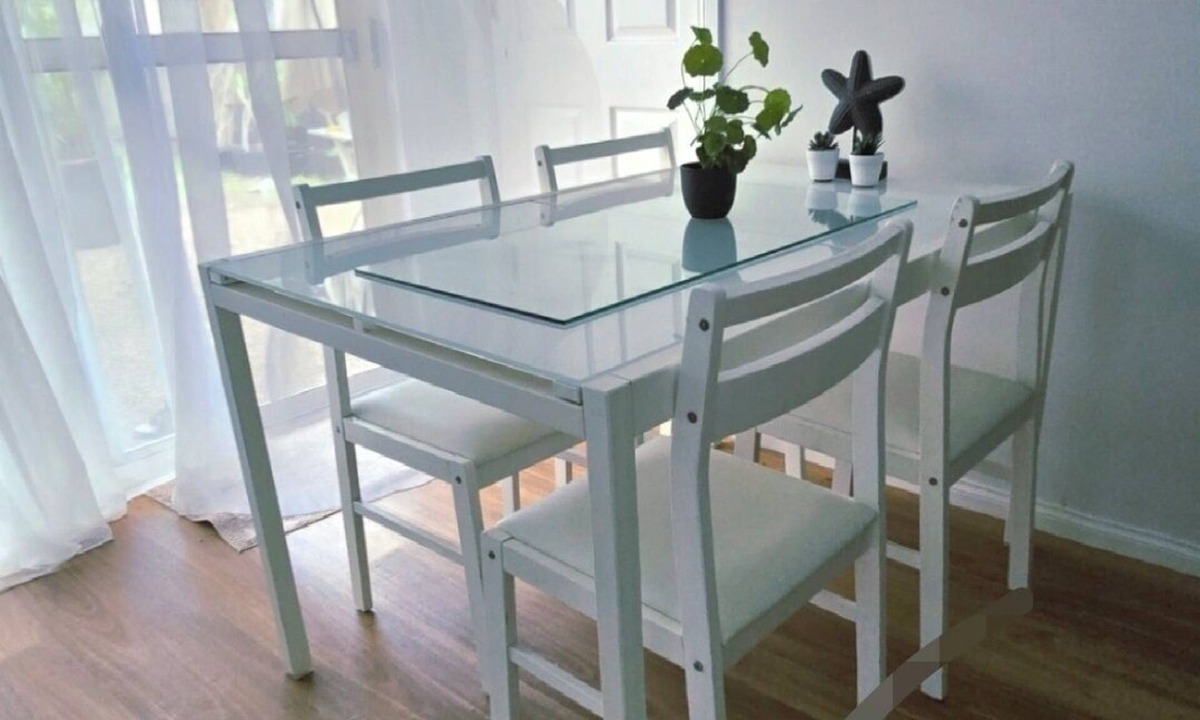 Port Macquarie House | Relaxing cheaper staycation, in the heart of Port Macquarie