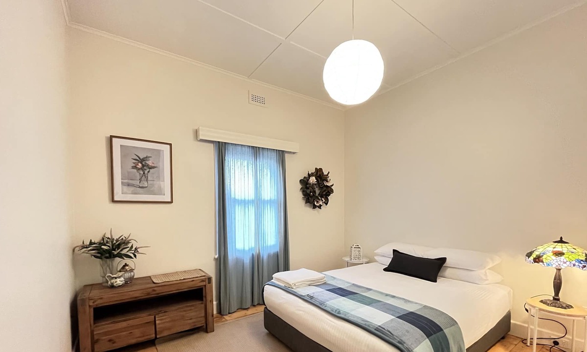 Golden Point House | Relaxing Retreat near Sovereign Hill, Cafe, City