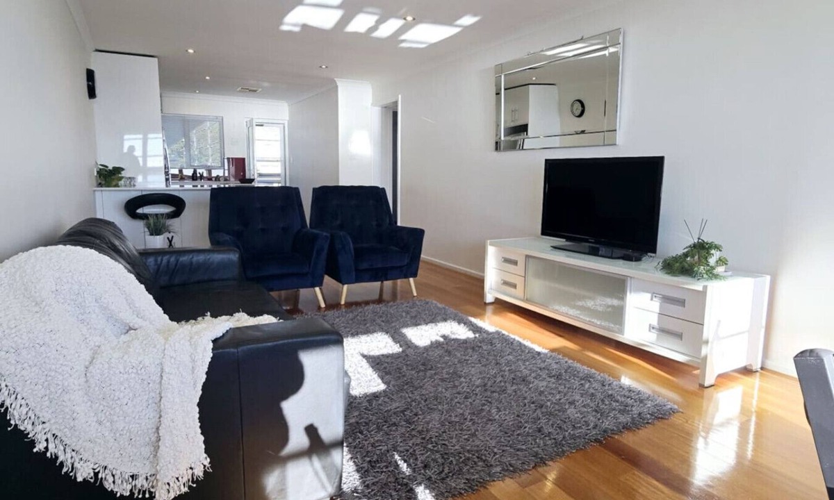Scarborough Apartment | Renovated Ocean-View Scarborough Apartment | Walk to Beach & Amphitheatre