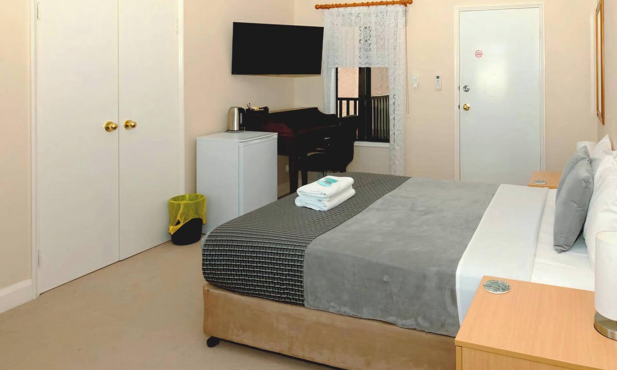 York Hotel | Rest and Nest York