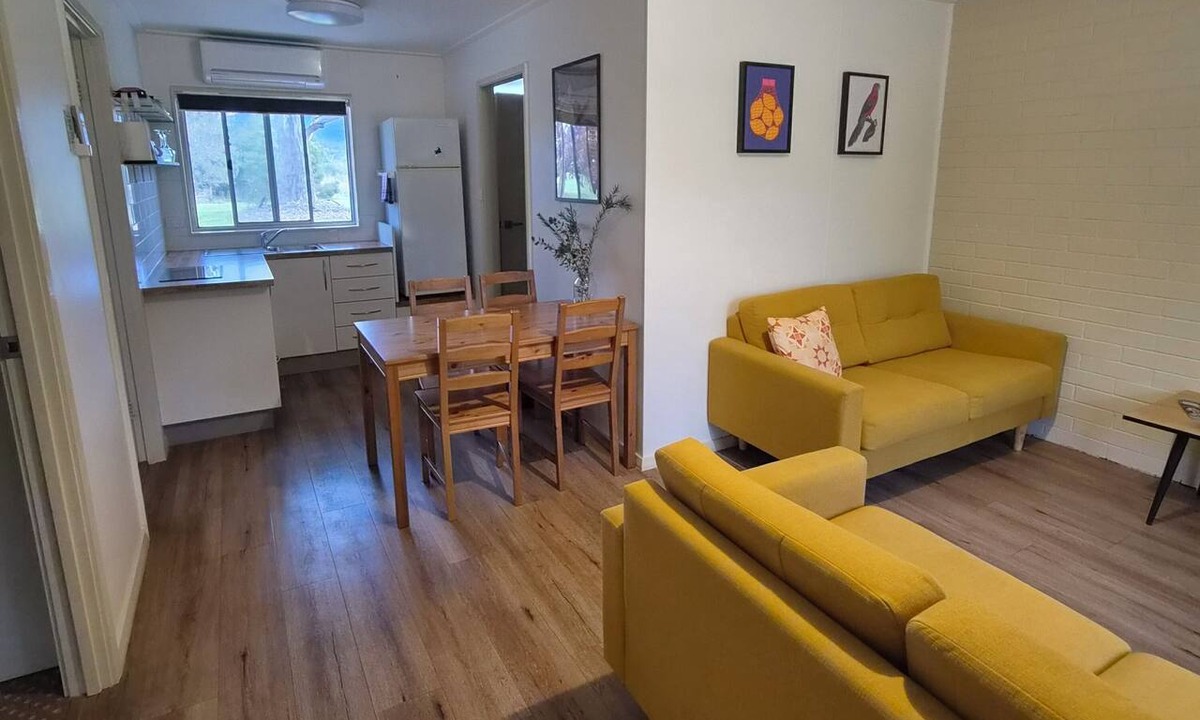 Porepunkah Apartment | Restaway - Mountain View Apartments, Porepunkah