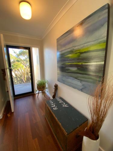 Mira Mar House | Retro Charm, Contemporary Comfort and Original Artworks