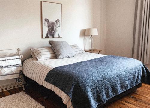 Darlington Point Apartment | Rivadestra Guest House Sleeps 6