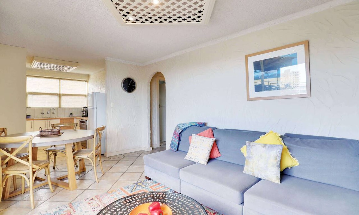 Glenelg North Apartment | Riverview Balcony Apt: Walk to Glenelg Beach, Free WiFi
