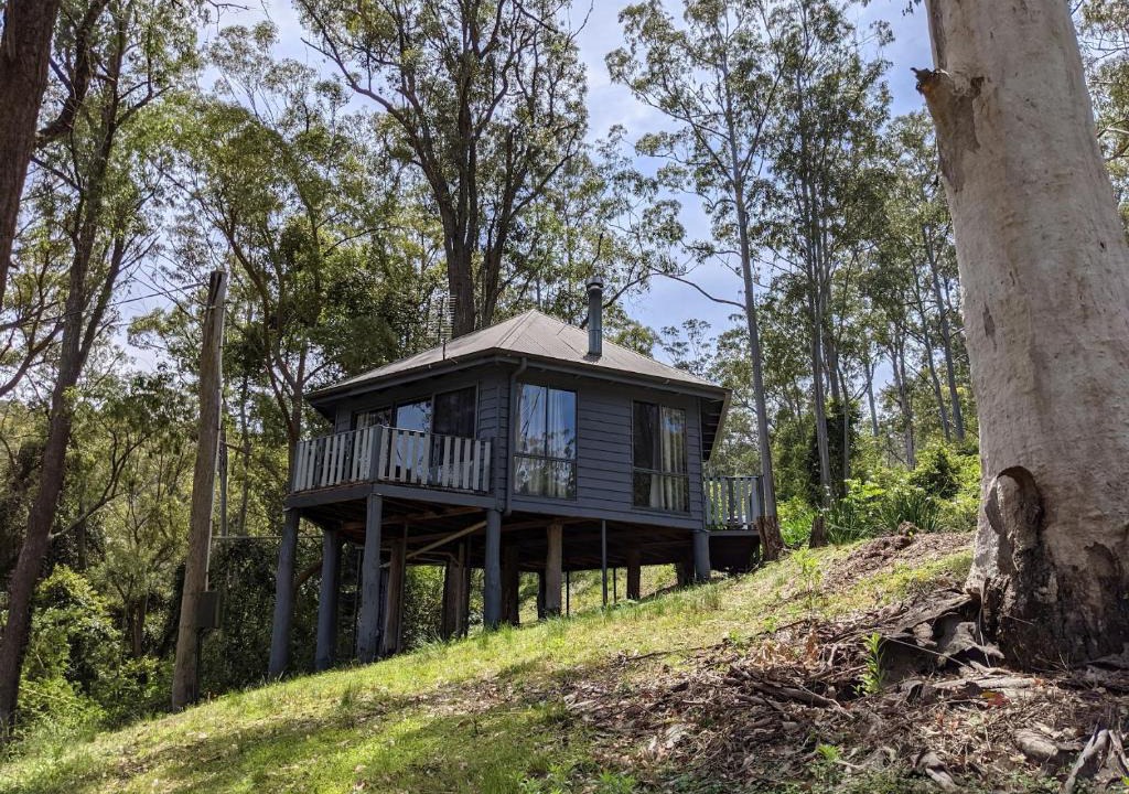 Bandon Grove Ski Chalet | Romantic Cabin Escapes Barrington Tops - Lorikeet