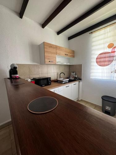 Les Hattes Apartment | Séjour paisible au cœur de Saint-Laurent