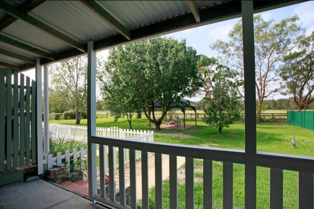 Anna Bay House | Sahara Trails Studio WiFi Air Conditioning Horse Riding and much more