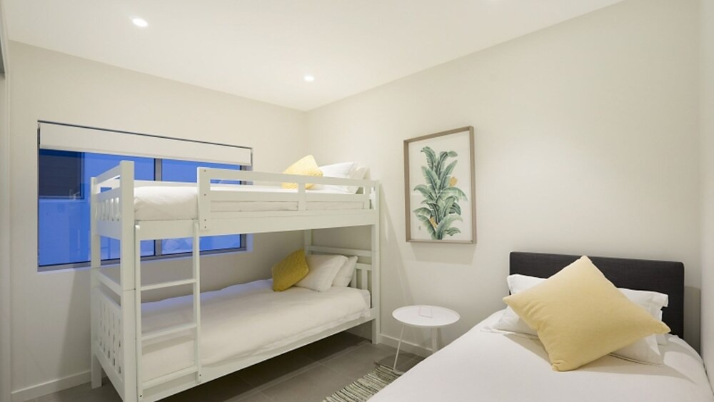 Wamberal Apartment | SALT - LUXURY - HEATED POOL - SLEEP 8, 200m Beach, Ocean Views