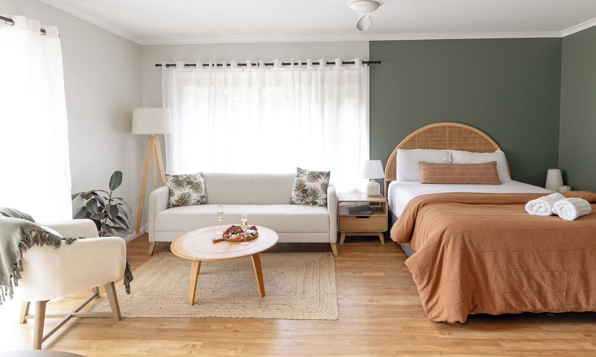 Nelson Bay Apartment | Saltbush Retreat