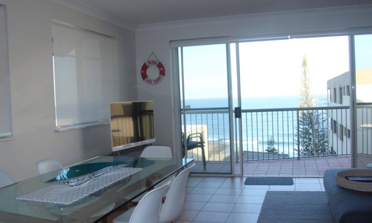 Caloundra Apartment | Sanctuary Shores 5 Kings Beach Coastal Escape