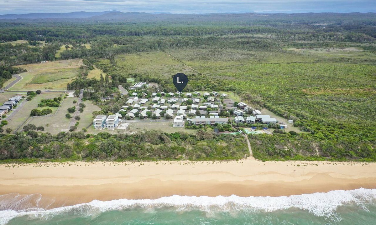 Diamond Beach Villa | Sandy Shores, W6 Serenity Resort