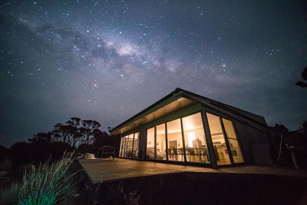 Blue Rocks House | Sawyers Bay Shacks