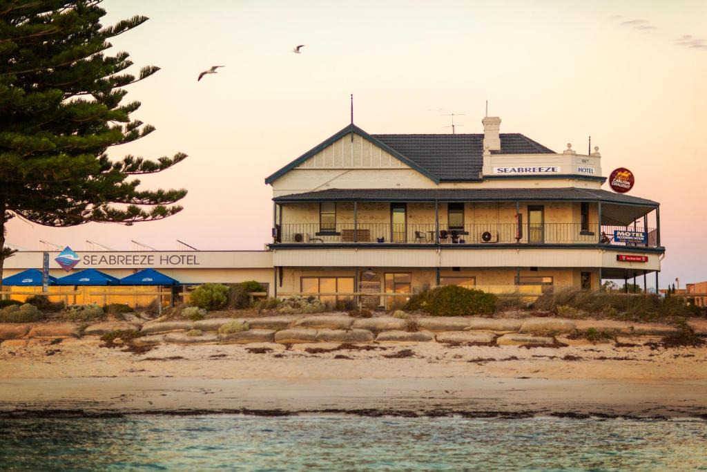 Tumby Bay Hotel | Seabreeze Hotel Tumby Bay