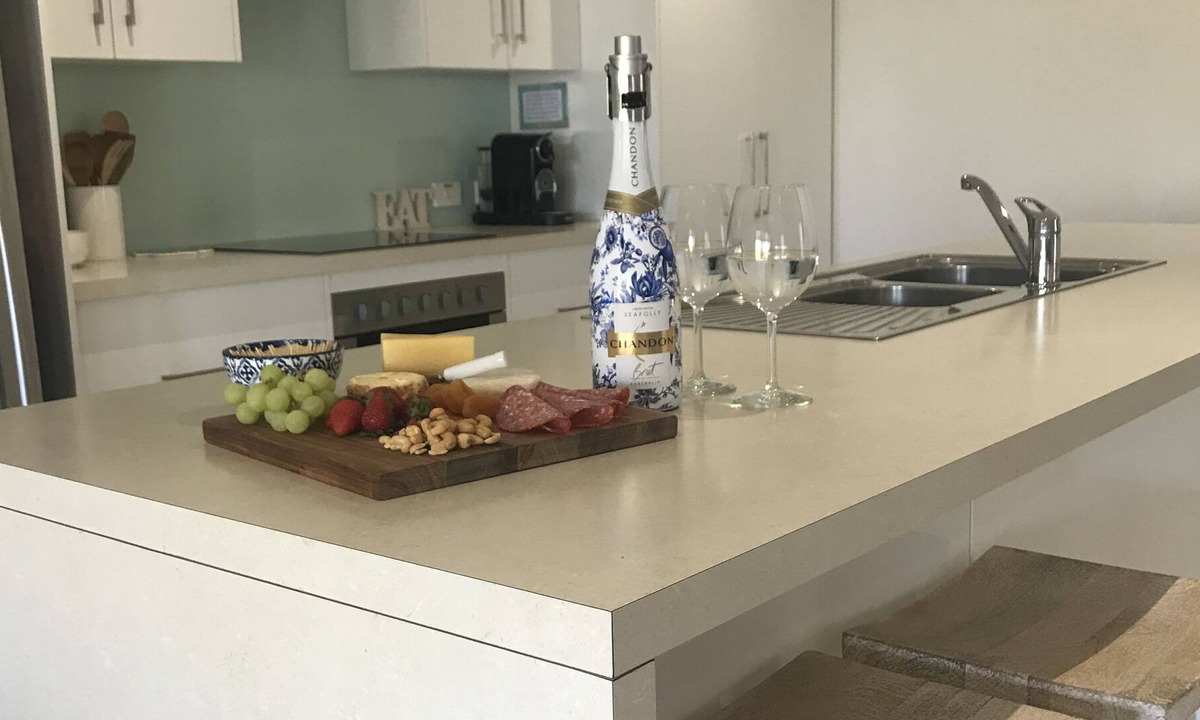 Port Hughes House | Seaglass Port Hughes -🐾 Dog Friendly Holiday House 🐾Dogs are Family ❤️
