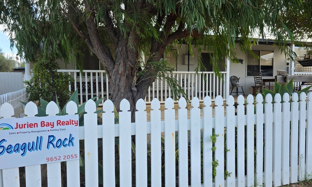 Jurien Bay House | Seagull Rock, 47 Bower Street