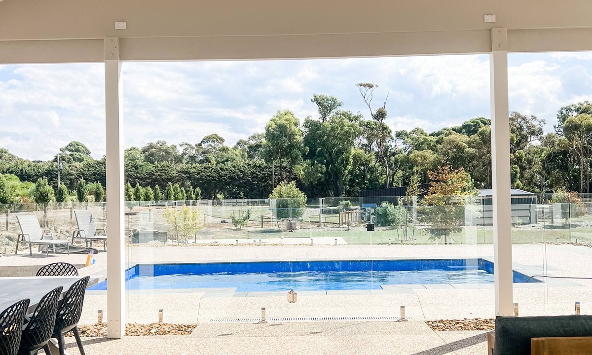 Indented Head House | Seaside Country Retreat w/magnesium pool and red brick fire place