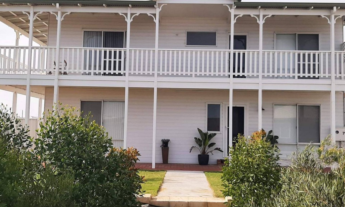 Green Head Apartment | Seaside Stay Green Head, 7 Hodgson Parkway