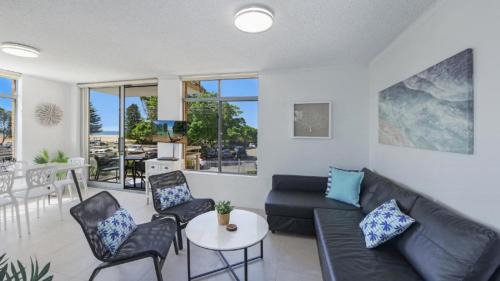 Avoca Beach House | Seaview 1 Fabulous Views & Location