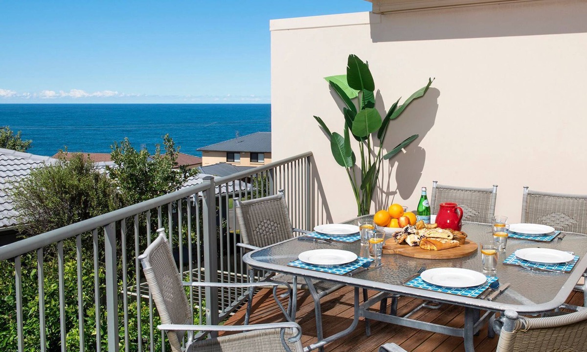 Kiama House | Seaview on Boanyo - sea views and close to the beach