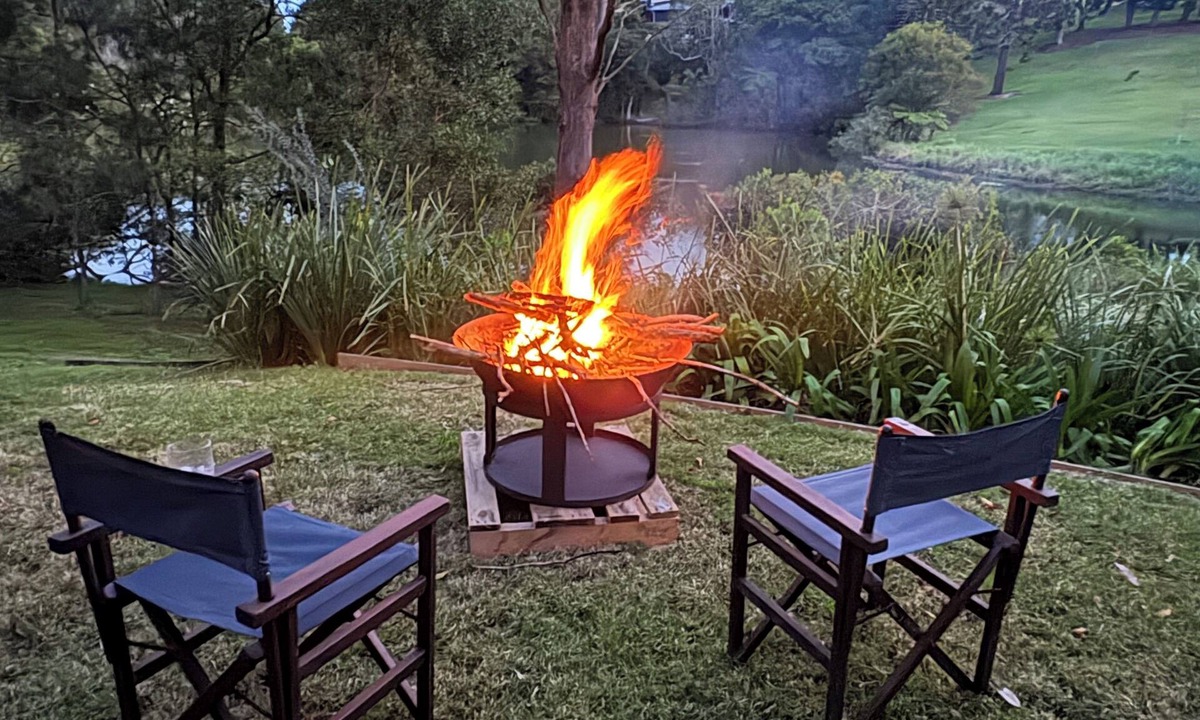 North Maleny House | Secluded Maleny Lakeview Escape with Fireplace & View.