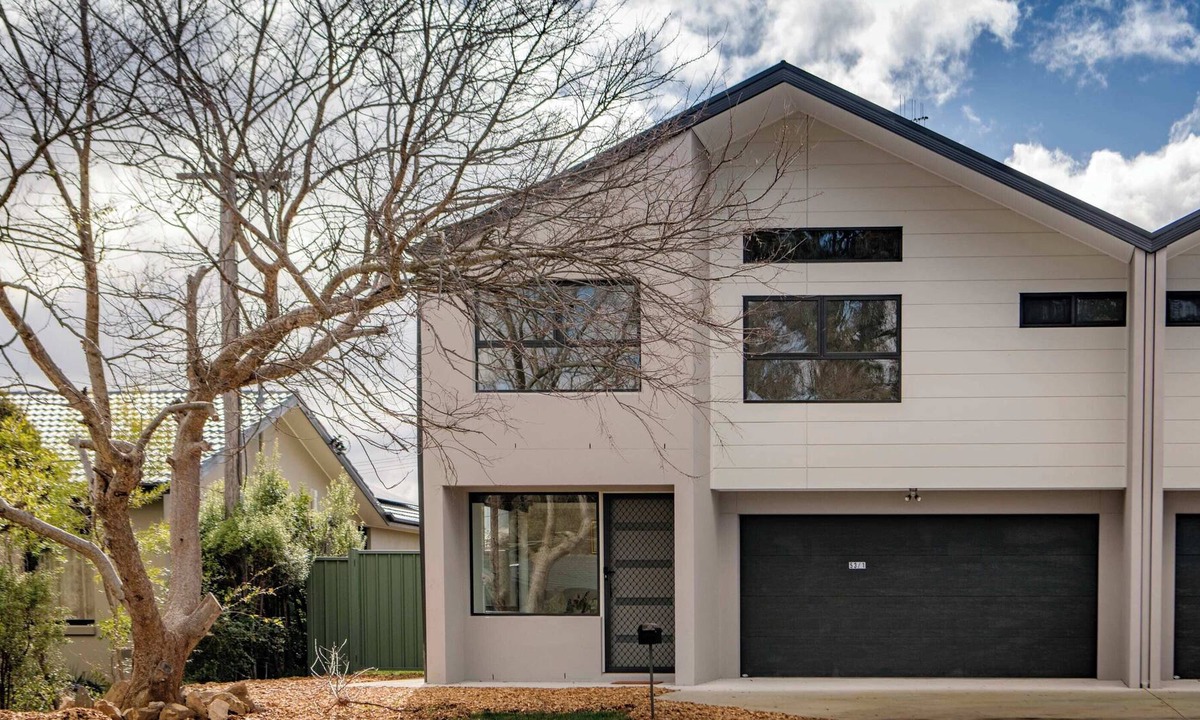 Hawker House | Sensational New Townhouse